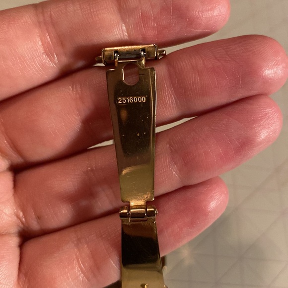 COPY - Rose Gold Michael Kors Watch - Picture 3 of 6